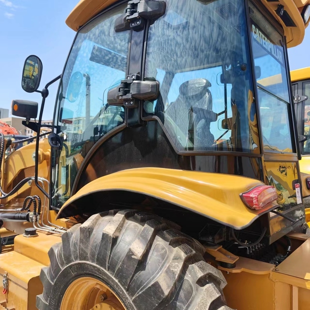 2024 كاتربيلر 420F-43157744