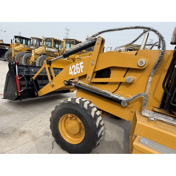 2024 Caterpillar 426F-43157776