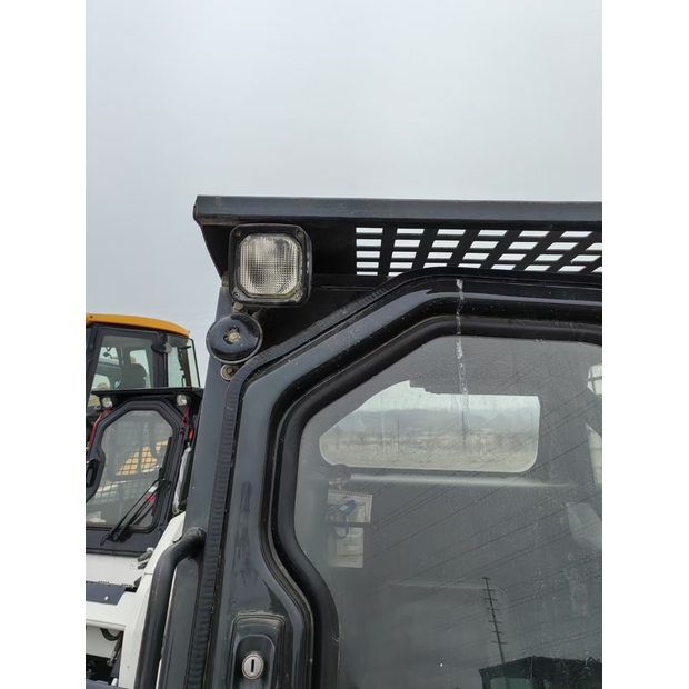 2022 بوبكات S16-43157805