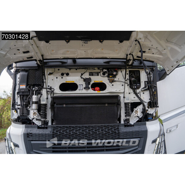 2024 فولفو FH500-43158312