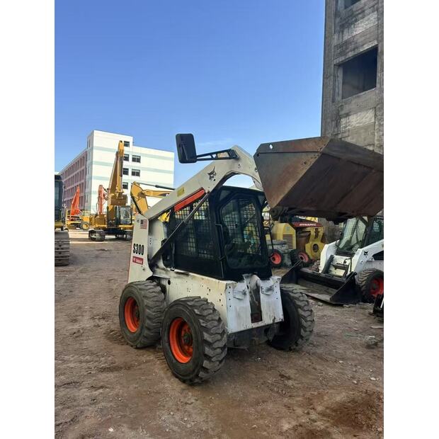 2022 BOBCAT S300-43163428
