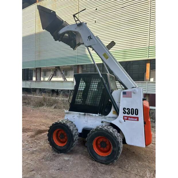 2022 BOBCAT S300-43163430