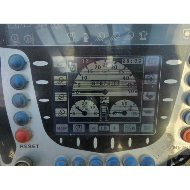 2001 ميرلو P40.16-43164761