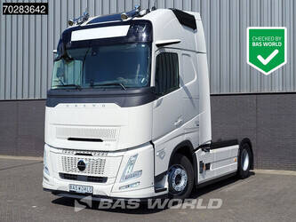 صورة ل رؤوس شاحنات 2025 فولفو FH500