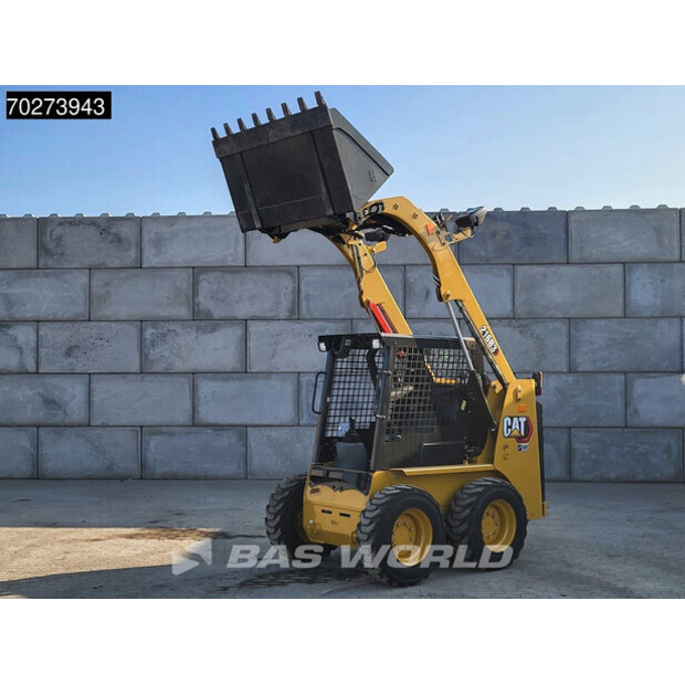 2024 Caterpillar 216B3-43165121