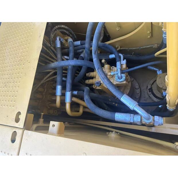 2018 كاتربيلر 320C-43166933