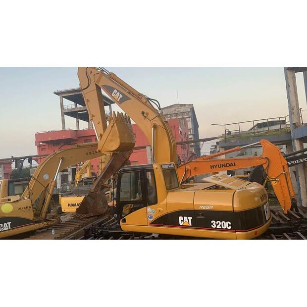 2018 كاتربيلر 320C-43166938