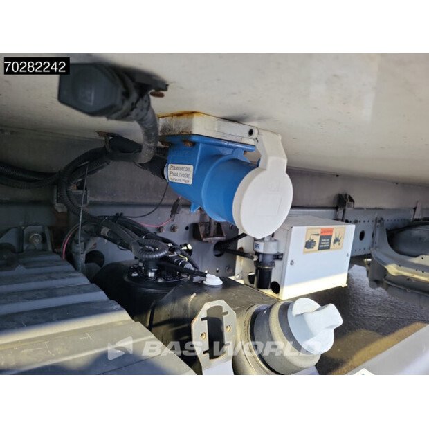 2013 مرسيدس بنز Atego 1324-43167651