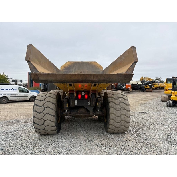 2016 Komatsu HM300-3-43172833