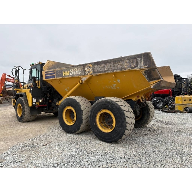 2016 Komatsu HM300-3-43172835