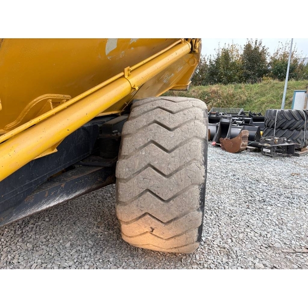 2016 Komatsu HM300-3-43172851