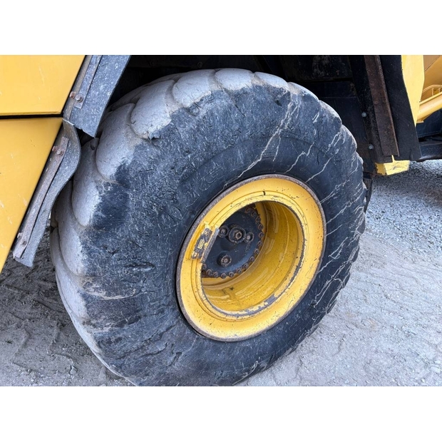 2016 Komatsu HM300-3-43172853