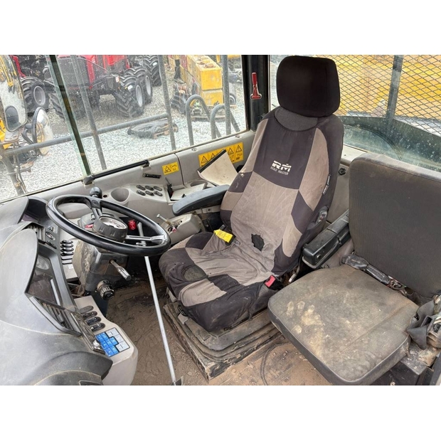 2016 Komatsu HM300-3-43172865