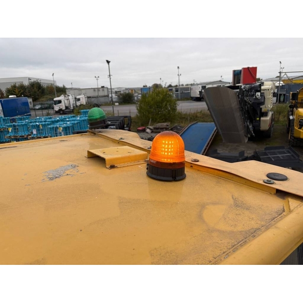 2016 Komatsu HM300-3-43172871