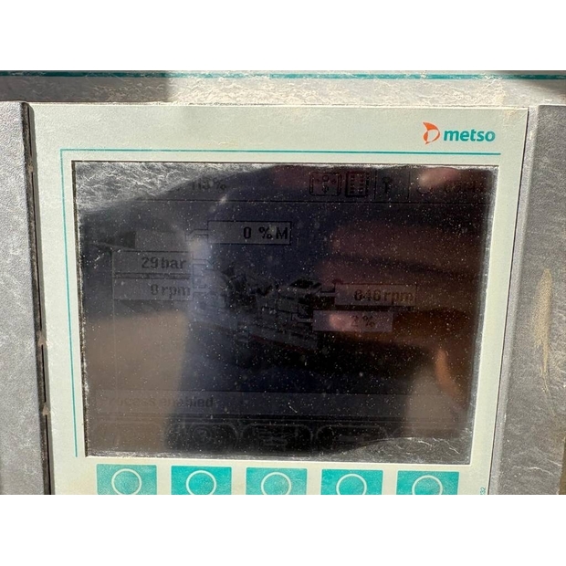 2003 ميتسو LT105-43172898