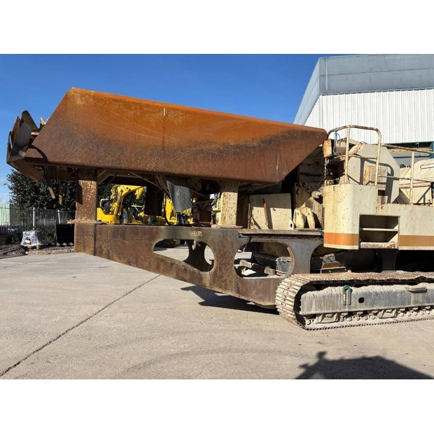 2003 ميتسو LT105-43172905