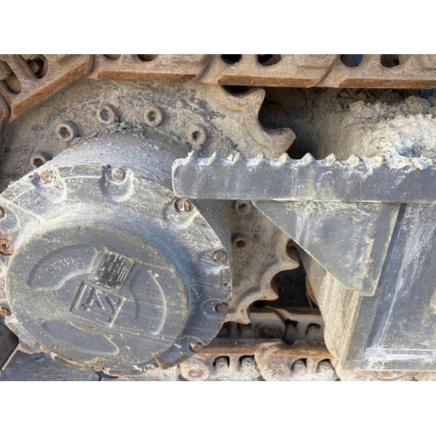 2003 ميتسو LT105-43172924