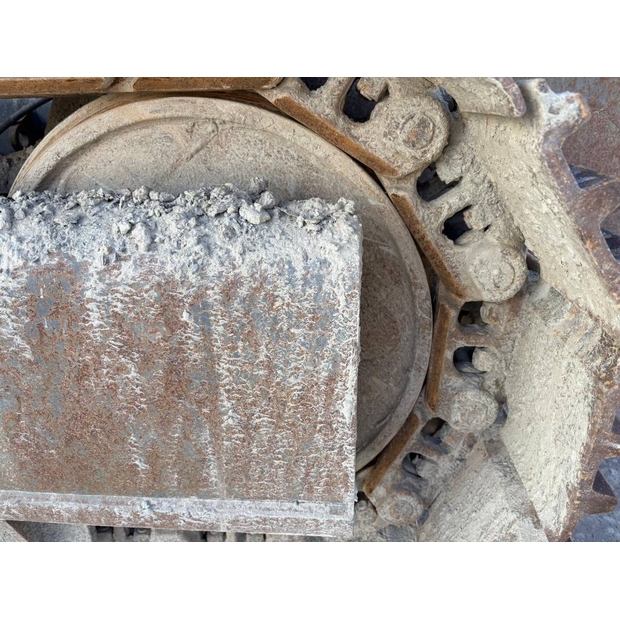 2003 ميتسو LT105-43172926