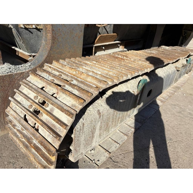 2003 ميتسو LT105-43172936