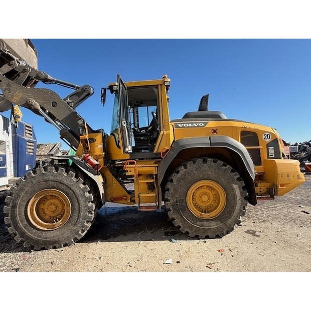 2021 Volvo L110H-43174871