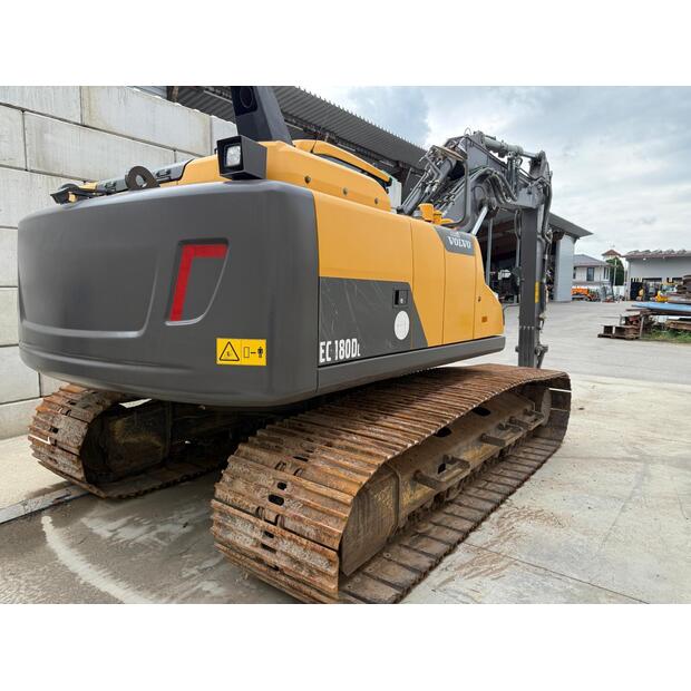 2021 فولفو EC220EL-43175022