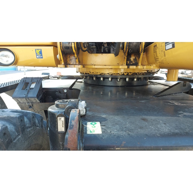 2014 Caterpillar M313D-43175113