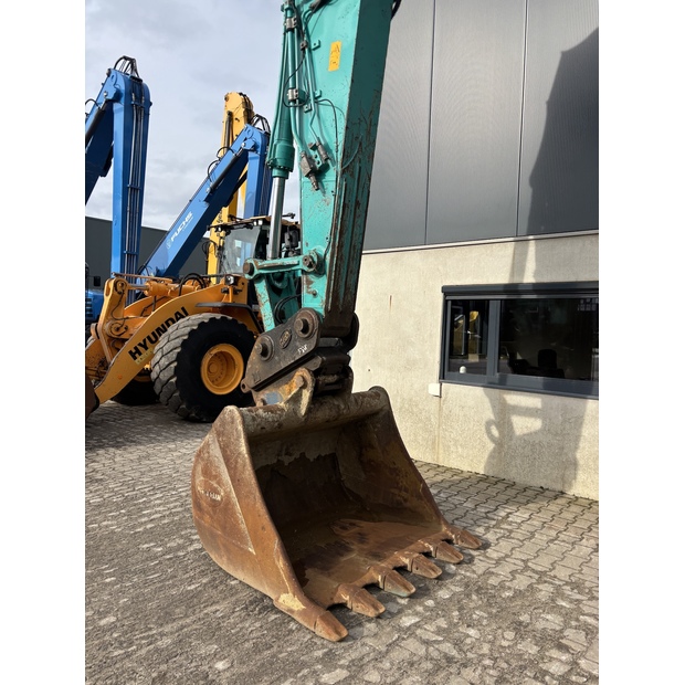 2017 KOBELCO SK210LC-10-43175125