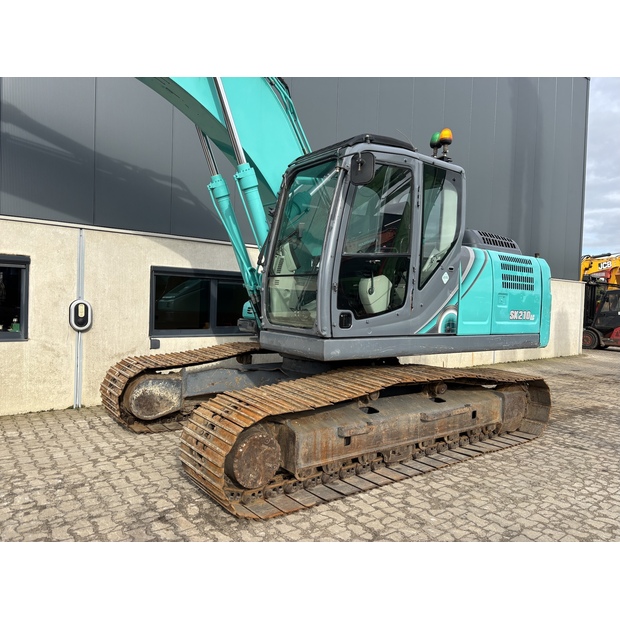 2017 KOBELCO SK210LC-10-43175128