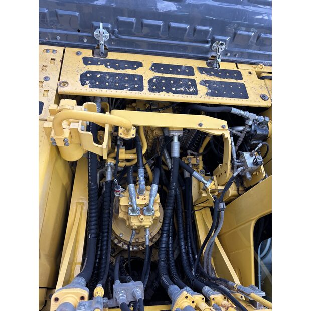 2017 Komatsu PC360LC-11-43175188