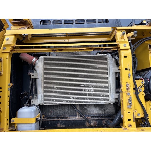 2017 Komatsu PC360LC-11-43175191