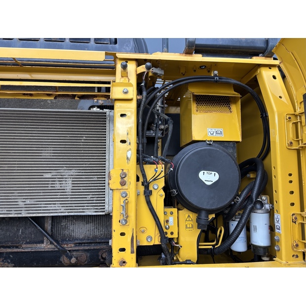 2017 Komatsu PC360LC-11-43175192