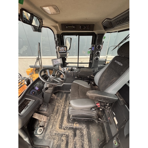 2019 هيونداي HL970-43175270