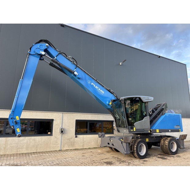 2020 FUCHS MHL331F-43175408