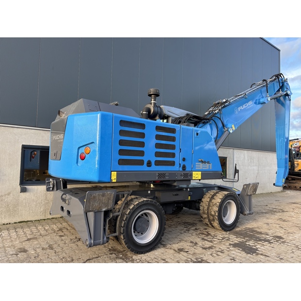 2020 FUCHS MHL331F-43175412