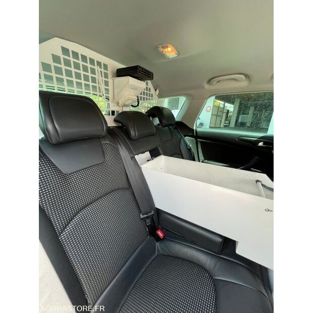 2016 Citroen C5-43182620