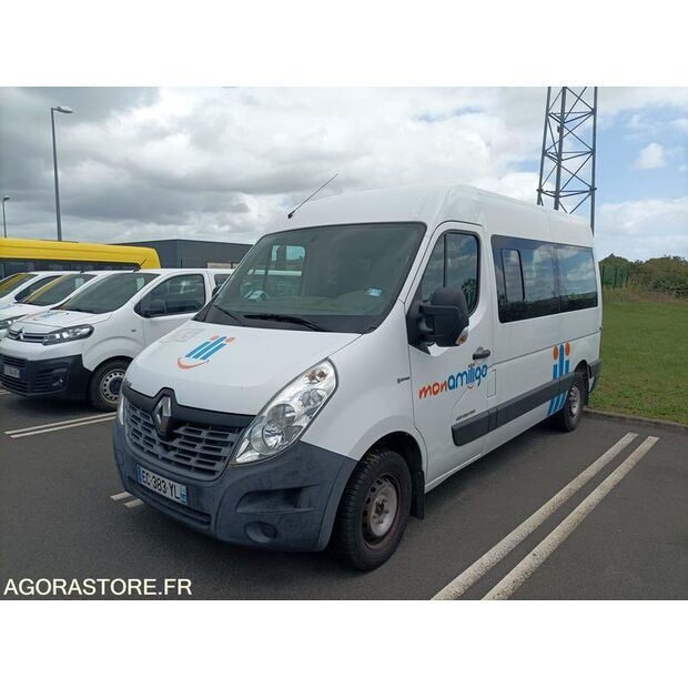 2016 رينو Master-43182963