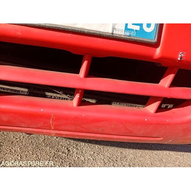 2015 رينو Master-43183138