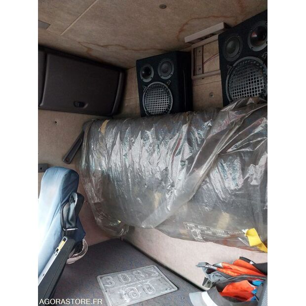 1998 Renault AE390-43183172