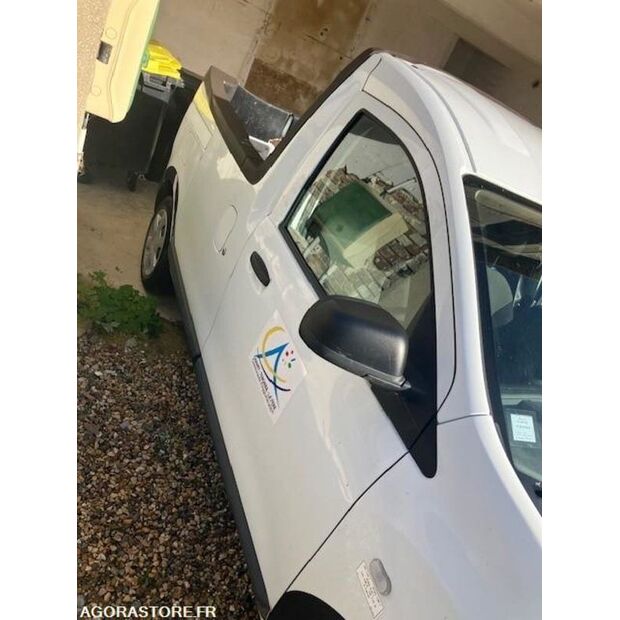 2014 Dacia Dokker-43183180