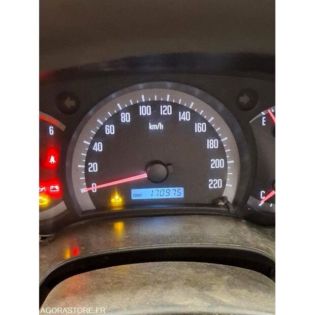 2011 Isuzu D-MAX-43183210