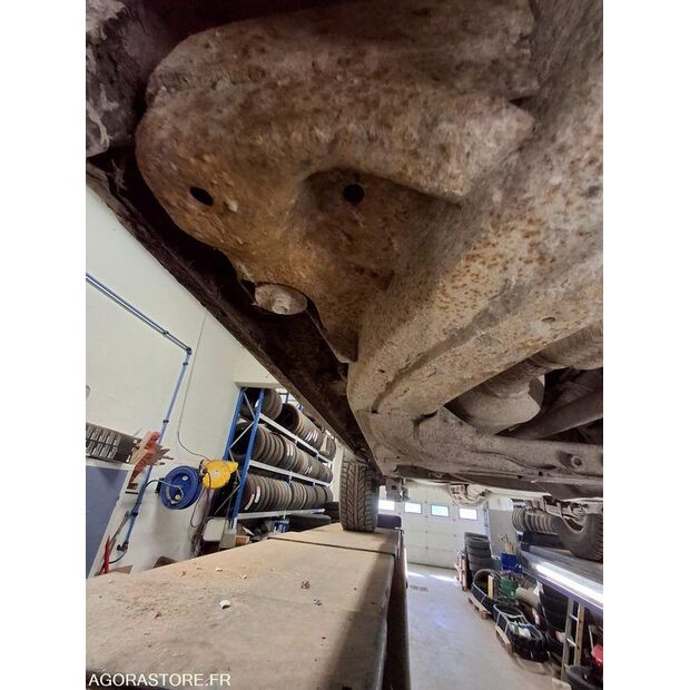 2011 Isuzu D-MAX-43183234