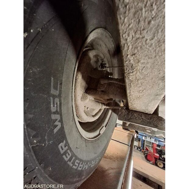 2011 Isuzu D-MAX-43183244