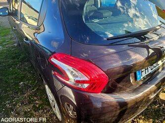Image de VOITURES 2013 Peugeot 208