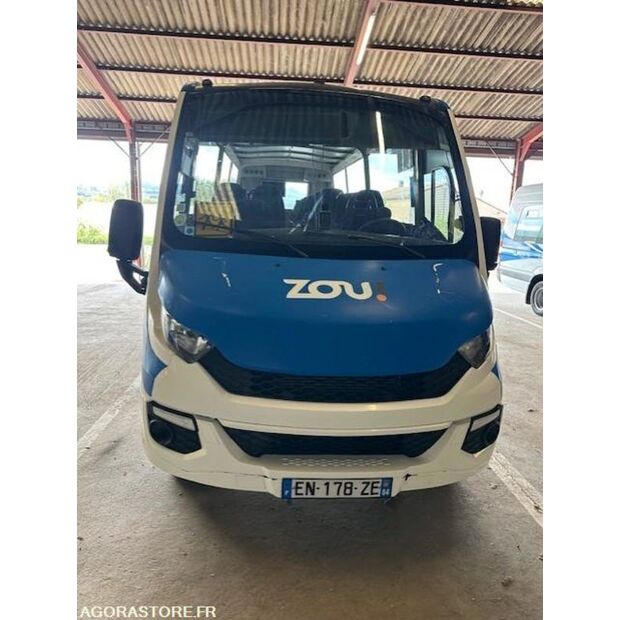 2017 Iveco 70C17-43183318