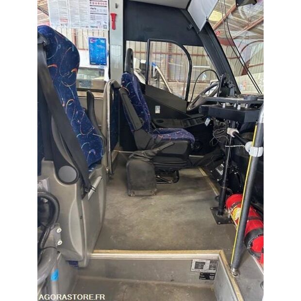 2017 Iveco 70C17-43183323