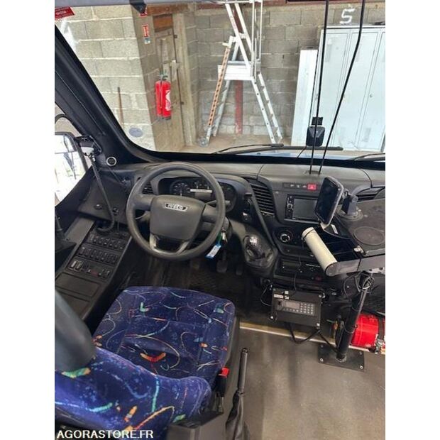 2017 Iveco 70C17-43183324