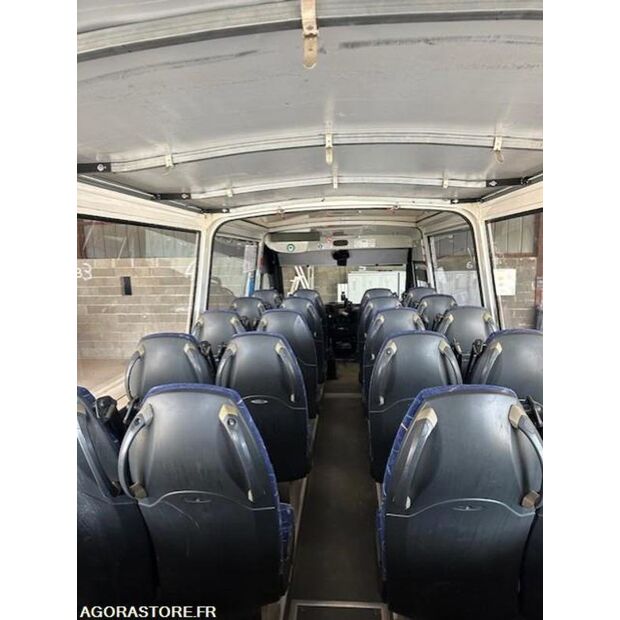 2017 Iveco 70C17-43183326