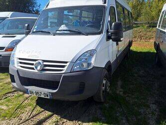 صورة ل عربات 2009 ايفكو Daily