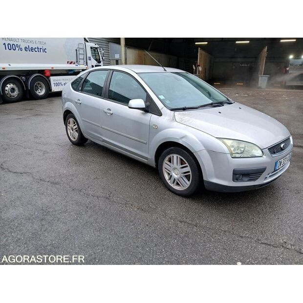 2006 Ford Focus-43183449