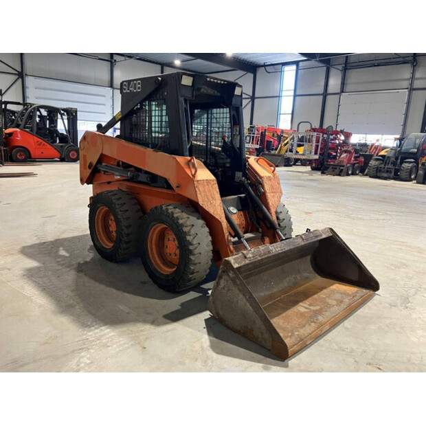 2003 فيات كوبيلكو SL40B-43183761